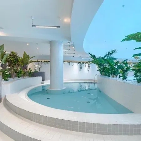 Lejlighed Hanza Tower In Downtown Spa & Jacuzi & Sauna & Pool