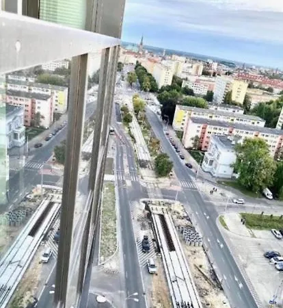 Hanza Tower In Downtown Spa & Jacuzi & Sauna & Pool Lejlighed